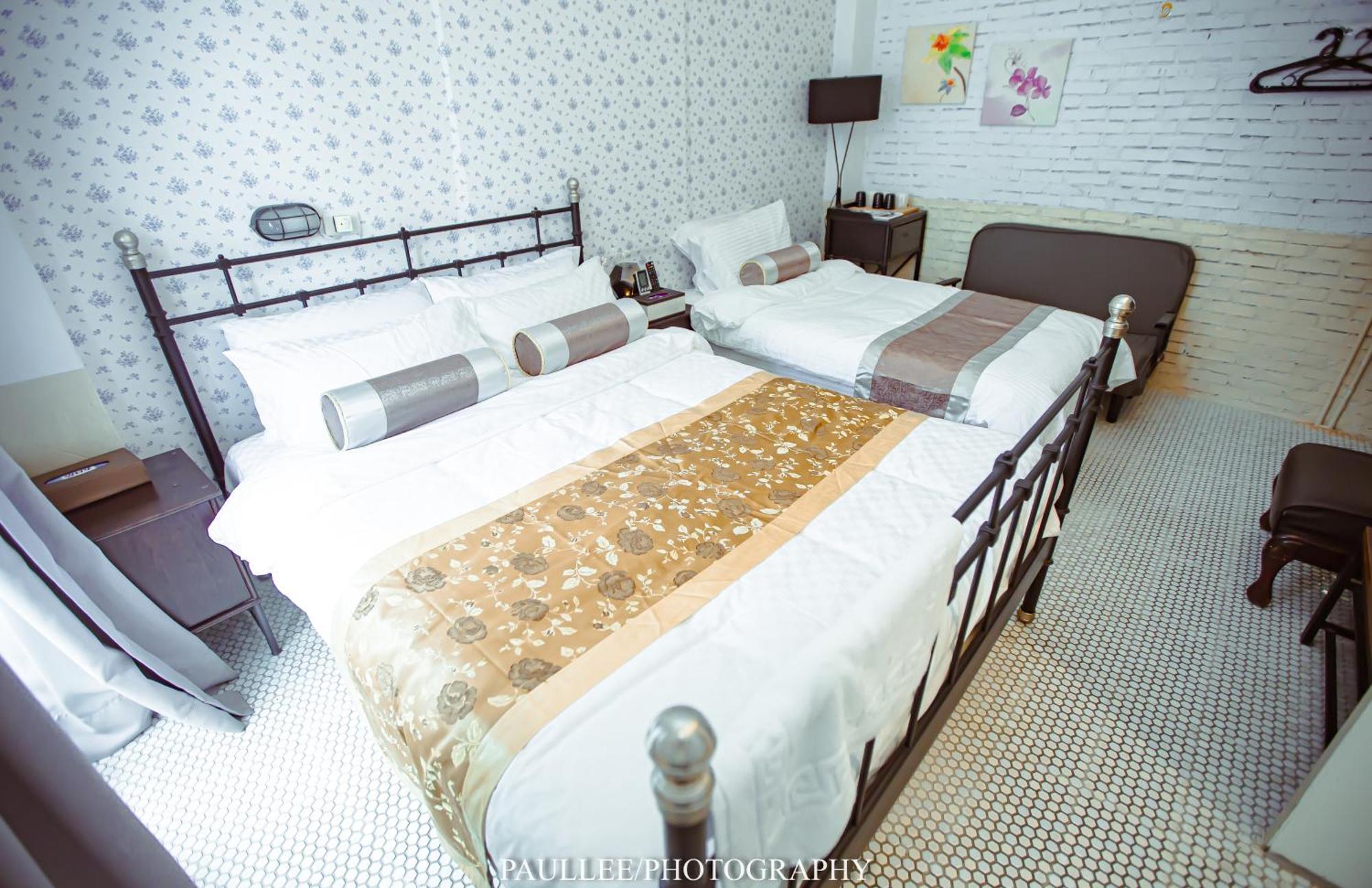 白狗公寓amo B&B市區金三角 東大門夜市 Hualien Eksteriør billede