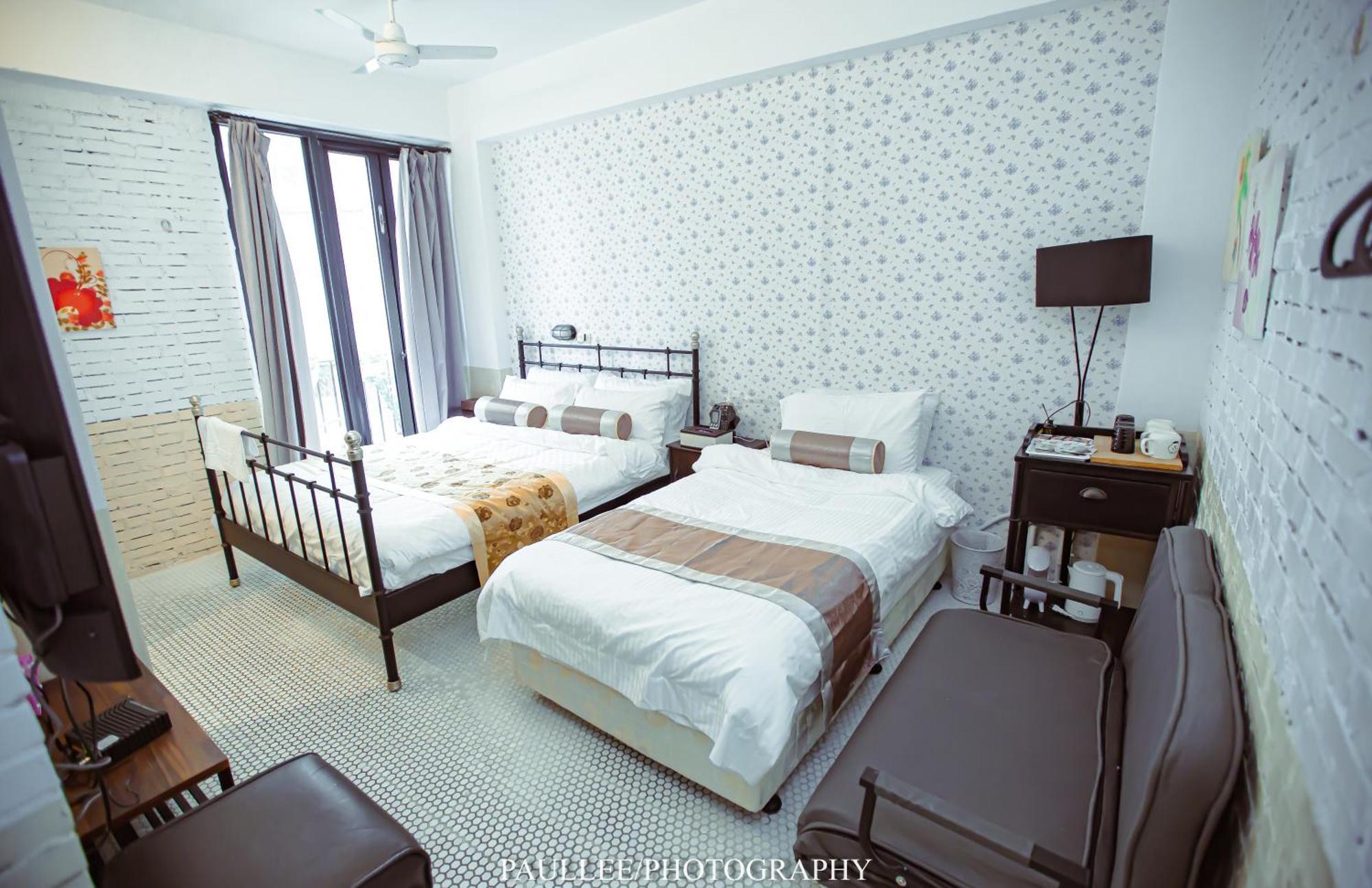 白狗公寓amo B&B市區金三角 東大門夜市 Hualien Eksteriør billede